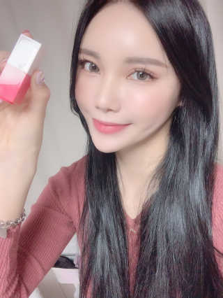 스톤브릭 모이스쳐 립+믹스립+홀더+플러그 세트 — 3.5점을 준 리뷰어가 2019년 12월 올린 사용 사진