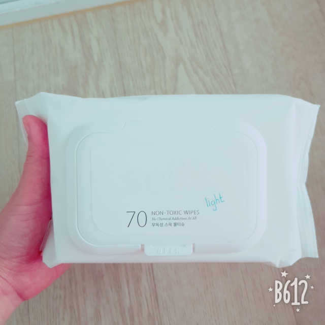 유아물티슈 스윽 캡형 70매 리뷰 사진