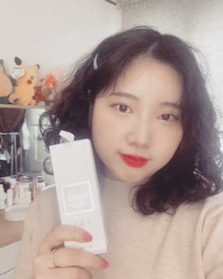 레드컨테이너 페로몬향 퍼퓸 바디미스트 80ml — 4점을 준 리뷰어가 2020년 1월 올린 사용 사진