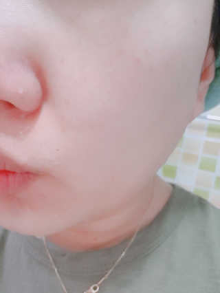 땡큐파머 백 투 아이슬란드 필링 크림 — 4.33점을 준 리뷰어가 2018년 4월 올린 사용 사진