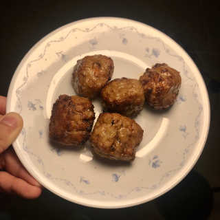 네이처플로우 전주촌놈떡갈비완자450g — 5점을 준 리뷰어가 2018년 10월 올린 사용 사진