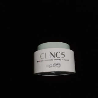 CLNC5 워터 멜트 체인징 클렌저 — 4.67점을 준 리뷰어가 2018년 7월 올린 사용 사진