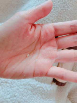 아미니 릴렉싱 풋 필링 스프레이 — 5점을 준 리뷰어가 2019년 4월 올린 사용 사진