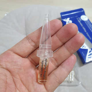 크리앙홀딩스 닥터 락슈미라 4D 리프팅 앰플 — 5점을 준 리뷰어가 2019년 7월 올린 사용 사진