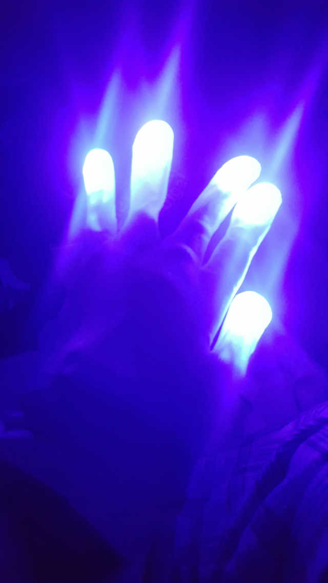 LED 퍼포먼스 장갑(1쌍) 리뷰 사진