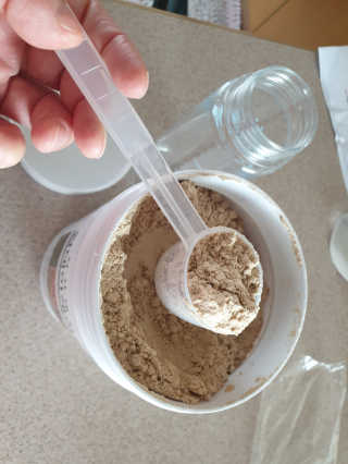 (주)이스터비엔에프 식사대용선식 원데이케어밀 1KG 대용량 — 5점을 준 리뷰어가 2019년 1월 올린 사용 사진