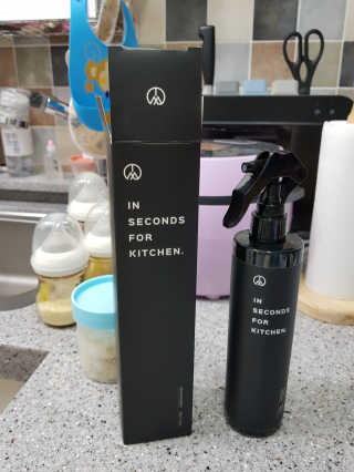 PEACE MOMENT 피스모먼트 인세컨즈포키친 320mL 천연살균소독제 — 5점을 준 리뷰어가 2019년 2월 올린 사용 사진