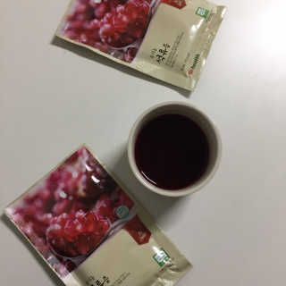 [하이헬스] 정말 진하고 맛있는 유기농 석류즙 30포 — 5점을 준 리뷰어가 2019년 11월 올린 사용 사진