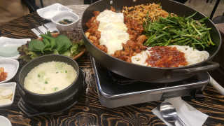고향원조숯불닭갈비 [고향산천원조숯불닭갈비] 뼈없는 숯불닭갈비 2인세트 — 5점을 준 리뷰어가 2018년 10월 올린 사용 사진