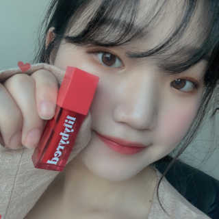 릴리바이레드 쥬시라이어 워터틴트 02 체리 크러쉬인 척 — 4점을 준 리뷰어가 2020년 3월 올린 사용 사진