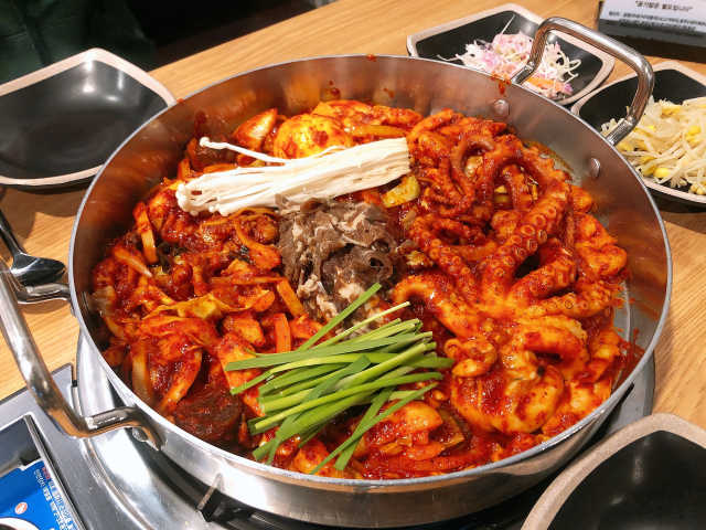 [철판떼기 방이점] 모둠볶음小 or 전골 리뷰 사진