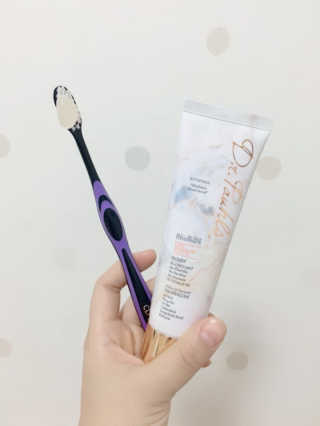 큐어스크립트 닥터폴스 치약 라임만다린향 — 4점을 준 리뷰어가 2018년 4월 올린 사용 사진
