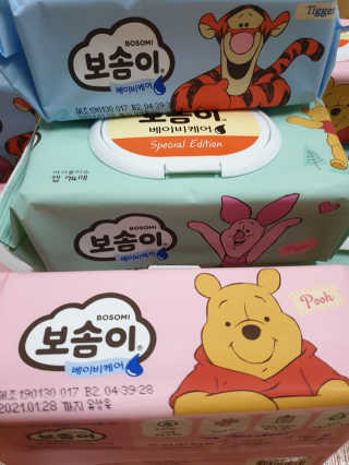 보솜이 아기물티슈 베이비케어 푸에디션 캡 74매 10입 — 5점을 준 리뷰어가 2019년 4월 올린 사용 사진