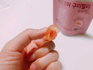 락토조이 구미젤리 복숭아맛 — 5점을 준 리뷰어가 2019년 6월 올린 사용 사진