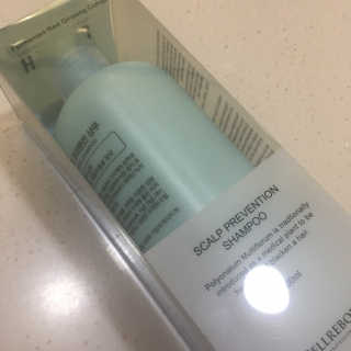 셀리본 하수오 내츄럴 프리벤션 탈모관리 샴푸 300ml — 4점을 준 리뷰어가 2019년 11월 올린 사용 사진