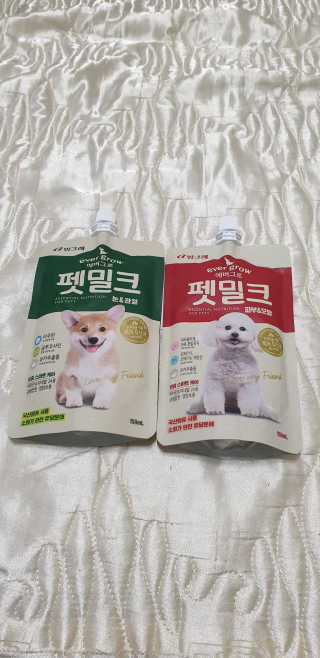[빙그레] 에버그로 생유산균 1봉（10포입）+펫밀크2팩 — 5점을 준 리뷰어가 2019년 5월 올린 사용 사진
