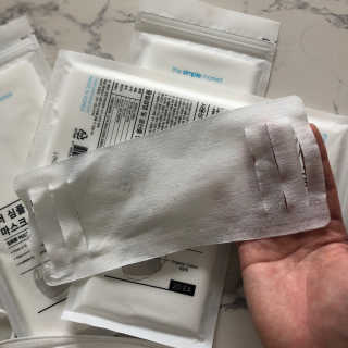 [더심플마켓] 마스크키퍼 — 5점을 준 리뷰어가 2020년 4월 올린 사용 사진