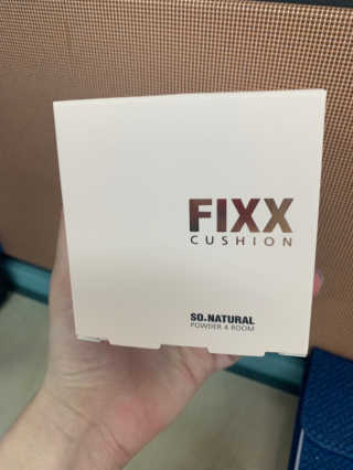 쏘내추럴 밀착 착붙 픽스쿠션 — 3점을 준 리뷰어가 2019년 8월 올린 사용 사진