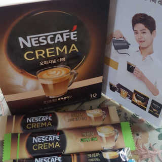 네스카페 코리아 네스카페 크레마 — 5점을 준 리뷰어가 2017년 12월 올린 사용 사진