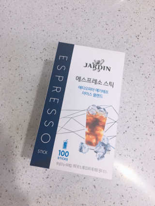 (주)쟈뎅 [쟈뎅] 에스프레소스틱 아이스블렌드 — 5점을 준 리뷰어가 2019년 5월 올린 사용 사진