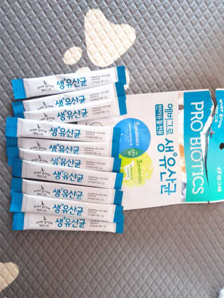 [빙그레] 에버그로 생유산균 1봉（10포입）+펫밀크2팩 — 5점을 준 리뷰어가 2019년 6월 올린 사용 사진