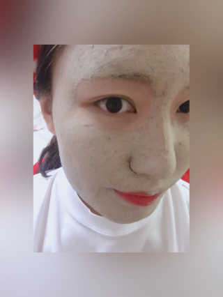 글랜무어 디톡 제올라이트 클리어링 버블 팩 — 4.83점을 준 리뷰어가 2018년 5월 올린 사용 사진