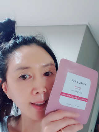 땡큐파머 미라클 에이지 리페어 코튼마스크 — 5점을 준 리뷰어가 2019년 7월 올린 사용 사진