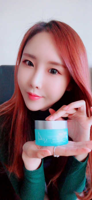 아크웰 아쿠아 클리니티 수분크림 — 5점을 준 리뷰어가 2018년 11월 올린 사용 사진