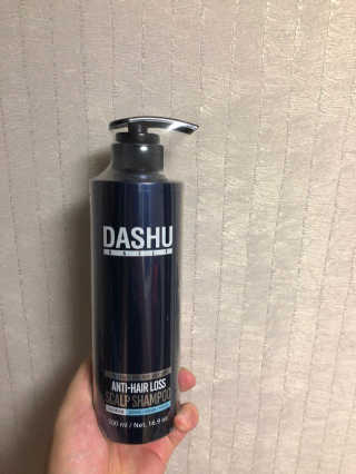 다슈코리아 다슈 데일리 한방 두피 골드 샴푸 500ml — 4점을 준 리뷰어가 2018년 1월 올린 사용 사진