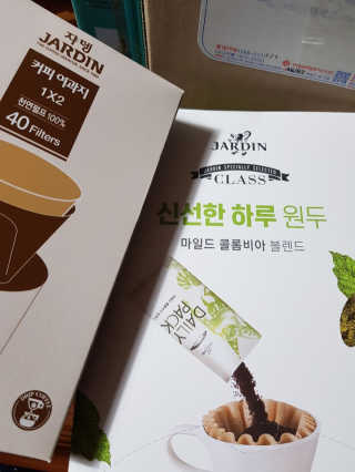 (주)쟈뎅 [쟈뎅] 클래스 신선한 하루 원두+여과지 SET — 5점을 준 리뷰어가 2019년 3월 올린 사용 사진