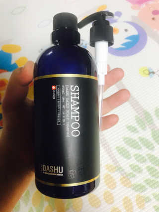 다슈코리아 다슈 데일리 한방 두피 골드 샴푸 500ml — 5점을 준 리뷰어가 2017년 6월 올린 사용 사진