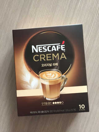 네스카페 코리아 네스카페 크레마 — 5점을 준 리뷰어가 2018년 1월 올린 사용 사진
