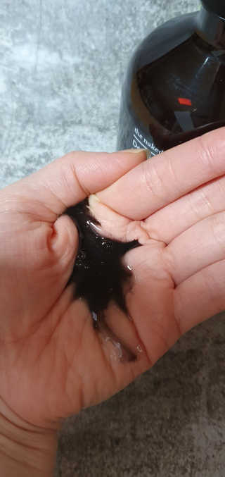 the naked object [탈모볼륨샴푸] 디블랙 팩 샴푸 — 5점을 준 리뷰어가 2019년 12월 올린 사용 사진