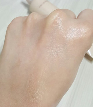 벨라루체 24K골드 리제너레이션 아이크림 — 4점을 준 리뷰어가 2016년 7월 올린 사용 사진