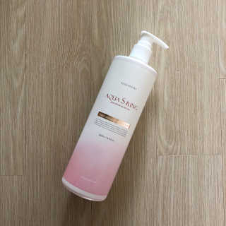 아쿠아큐링 아쿠아S링 퓨어리프레싱 헤어케어 500ml — 5점을 준 리뷰어가 2018년 8월 올린 사용 사진