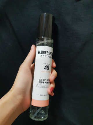 더블유드레스룸 드레스퍼퓸 150ml — 3.5점을 준 리뷰어가 2018년 8월 올린 사용 사진