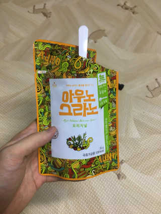 아우노그라노 오리지날, 진짜 베리, 진짜 카카오 — 4.83점을 준 리뷰어가 2018년 2월 올린 사용 사진