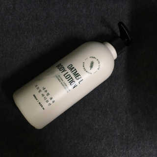 (주)에네스티 내추럴 촉촉  오트밀 바디로션 500ml — 3.5점을 준 리뷰어가 2020년 3월 올린 사용 사진
