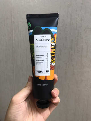 귀빈사 mayac 호시탐탐 시그니처 프리즈왁스 150ml — 4점을 준 리뷰어가 2020년 3월 올린 사용 사진