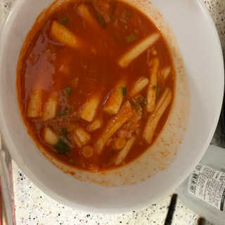 [홍코너떡볶이]옛날떡볶이 인기맛 4팩세트 — 5점을 준 리뷰어가 2019년 12월 올린 사용 사진