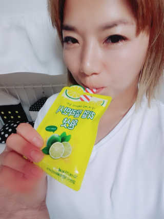 장수농가 리얼깔라만시 원샷 50ml 10팩+보틀 — 3.5점을 준 리뷰어가 2019년 5월 올린 사용 사진