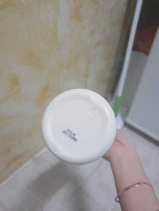 (주)에네스티 내추럴 촉촉  오트밀 바디로션 500ml — 4점을 준 리뷰어가 2019년 11월 올린 사용 사진
