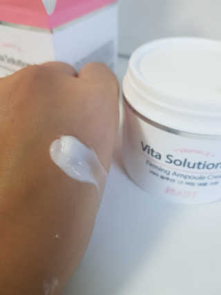 지고트 비타솔루션12 퍼밍 앰플 크림 100ml — 5점을 준 리뷰어가 2019년 7월 올린 사용 사진