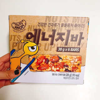 견과가 똘똘 뭉쳐들어간 넛츠몬 에너지바 1BOX 6개입 — 5점을 준 리뷰어가 2018년 1월 올린 사용 사진