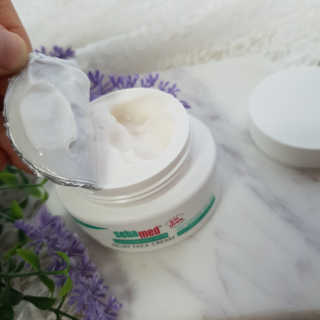 세바메드 우레아 수분폭탄크림 50ml — 5점을 준 리뷰어가 2019년 12월 올린 사용 사진