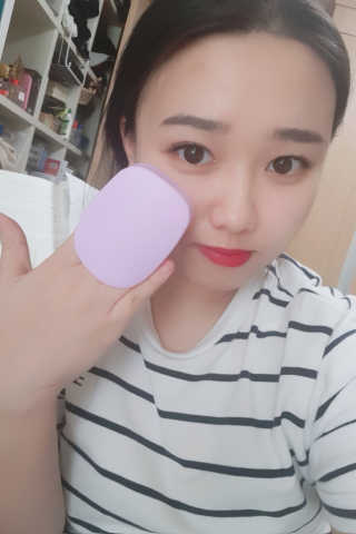 비비또 페이셜 클렌징 브러쉬 2P — 5점을 준 리뷰어가 2018년 6월 올린 사용 사진