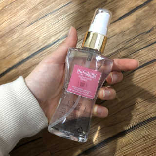 레드컨테이너 페로몬향 퍼퓸 바디미스트 80ml — 5점을 준 리뷰어가 2019년 12월 올린 사용 사진