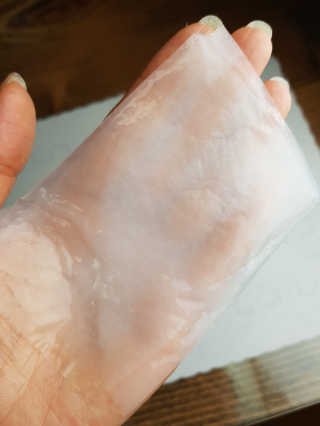 고보습에 화이트닝 아미모네 바다마스크팩 10매입 — 5점을 준 리뷰어가 2019년 12월 올린 사용 사진