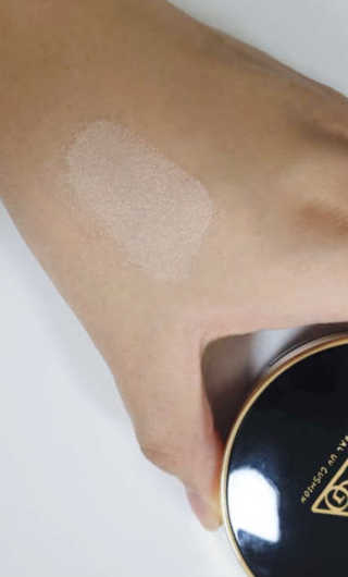 지고트 미네랄 UV 스네일 쿠션 리필포함 — 5점을 준 리뷰어가 2019년 6월 올린 사용 사진