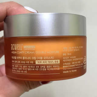 아크웰 아쿠아 클리니티 수분크림 — 5점을 준 리뷰어가 2018년 10월 올린 사용 사진